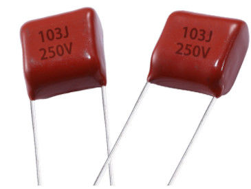 ποιότητας  Red 0.01 UF Metallized Polyester Film Capacitor Voltage Proof εργοστάσιο